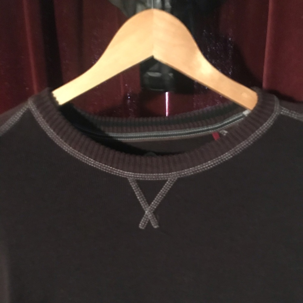 Brown Tommy Bahama Sweater Vented